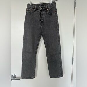 Levi’s Wedgie Straight Jean size 24